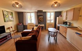 Le Studio Bis - Appartement meublé tout confort Centre Ville